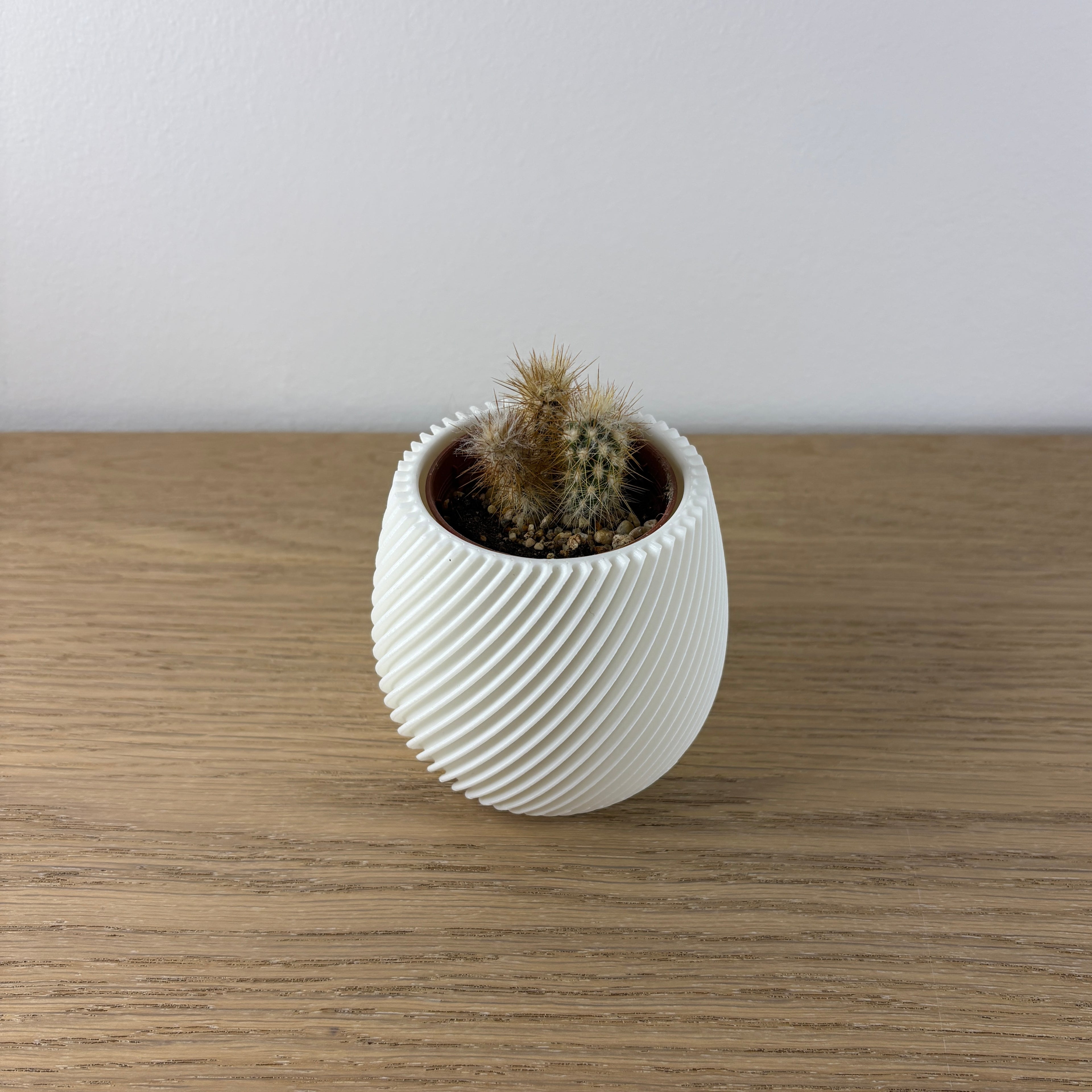 Mini designový květináč