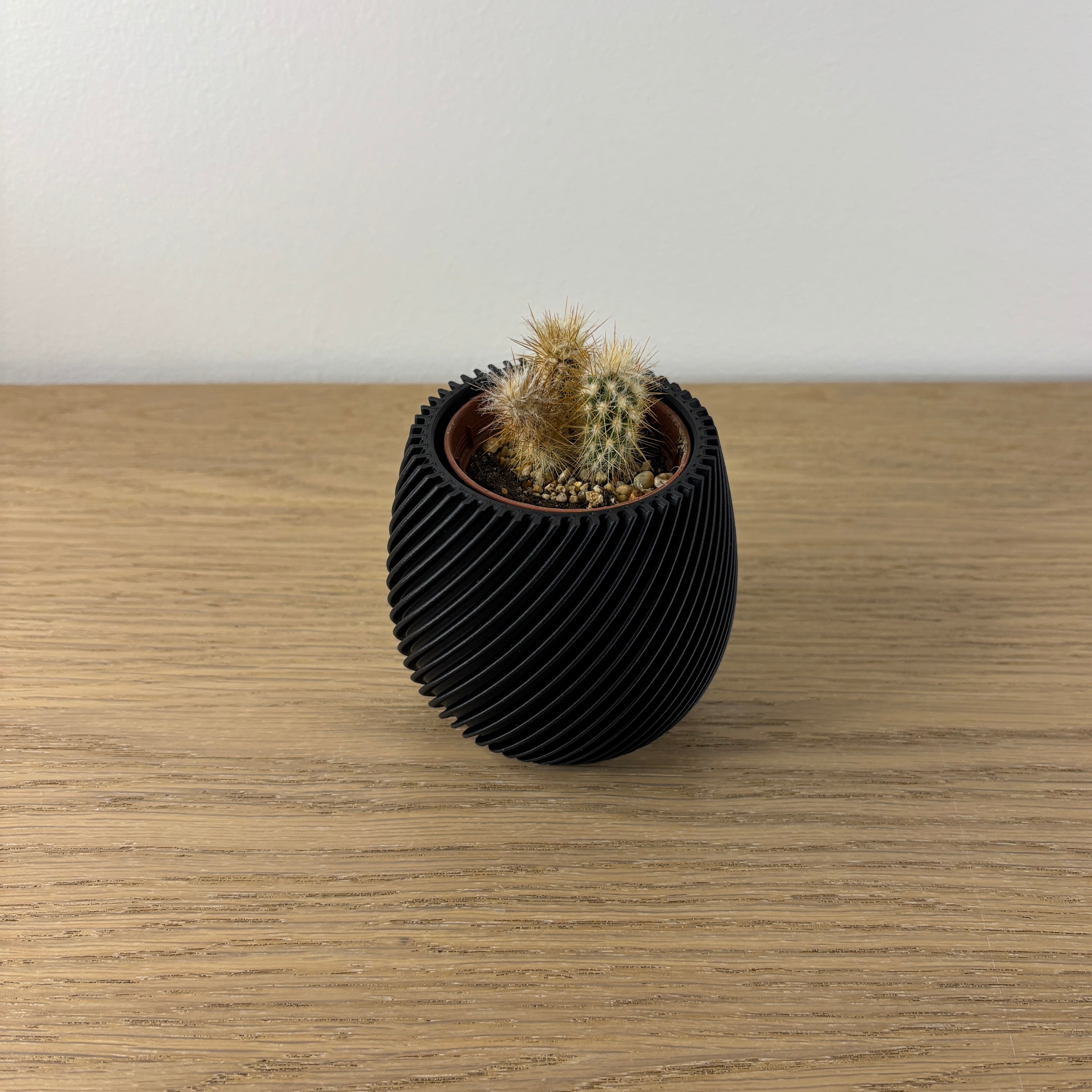 Mini designový květináč